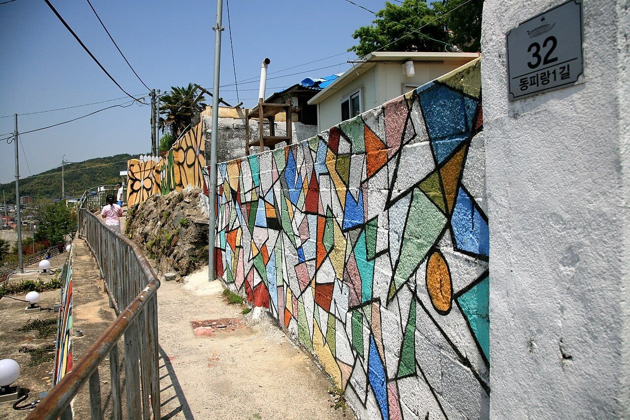 Mural wall and alley in Dongpirang Village, Tongyeong