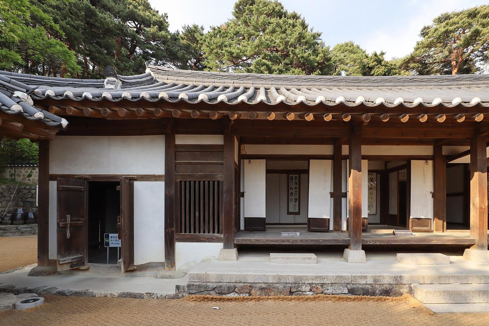 강릉 오죽헌 2026 — 입장 09:00~17:00·명절 실내 전시관 휴관·관람료·패키지 관람권·경내 동선·202번 버스