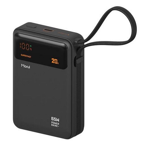 숫자 잔량 화면에 100%와 20K가 표시된 검은색 모루이 보조배터리와 측면에 달린 검은 끈형 케이블